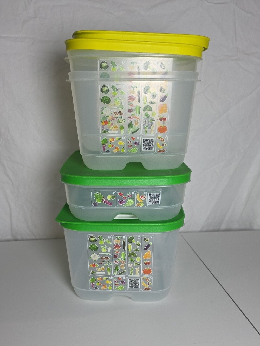 Tupperware Brand FridgeSmart Containers - Picture 7 of 7